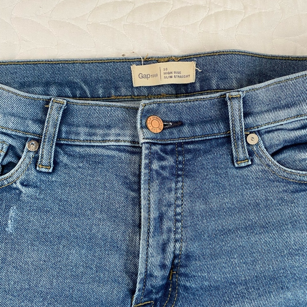 Gap Distressed Denim Jean size 30